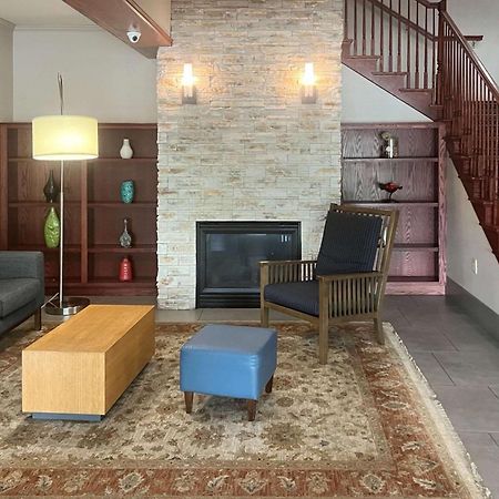 Comfort Inn & Suites St Paul Northeast Vadnais Heights Dış mekan fotoğraf