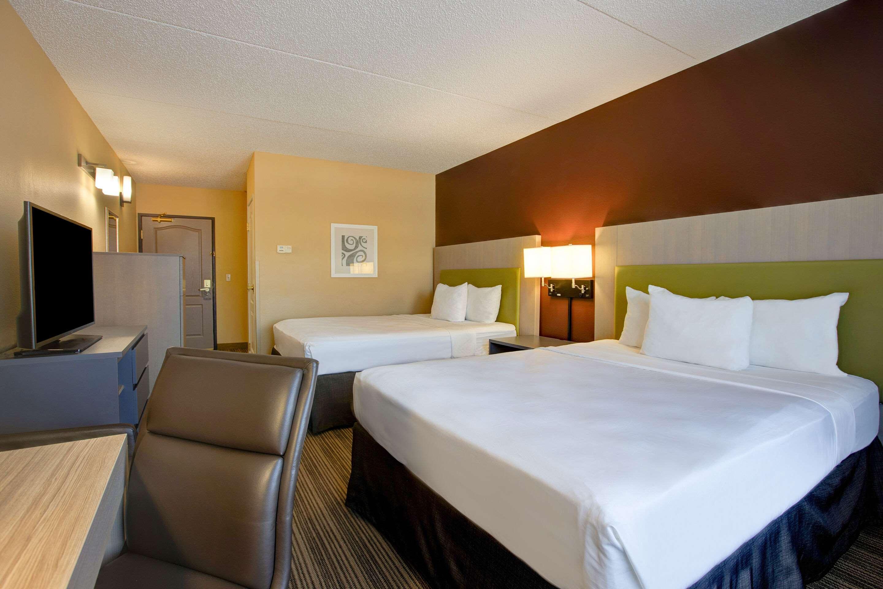 Comfort Inn & Suites St Paul Northeast Vadnais Heights Dış mekan fotoğraf