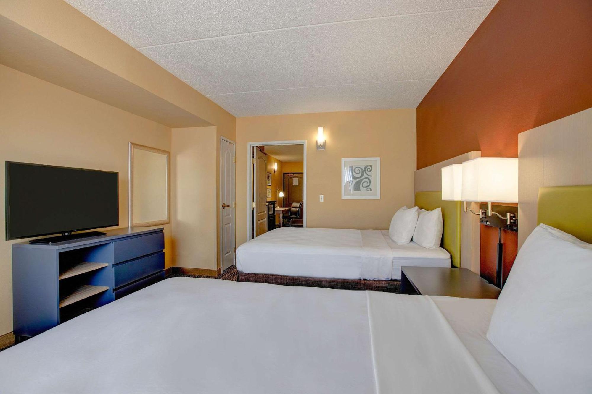 Comfort Inn & Suites St Paul Northeast Vadnais Heights Dış mekan fotoğraf
