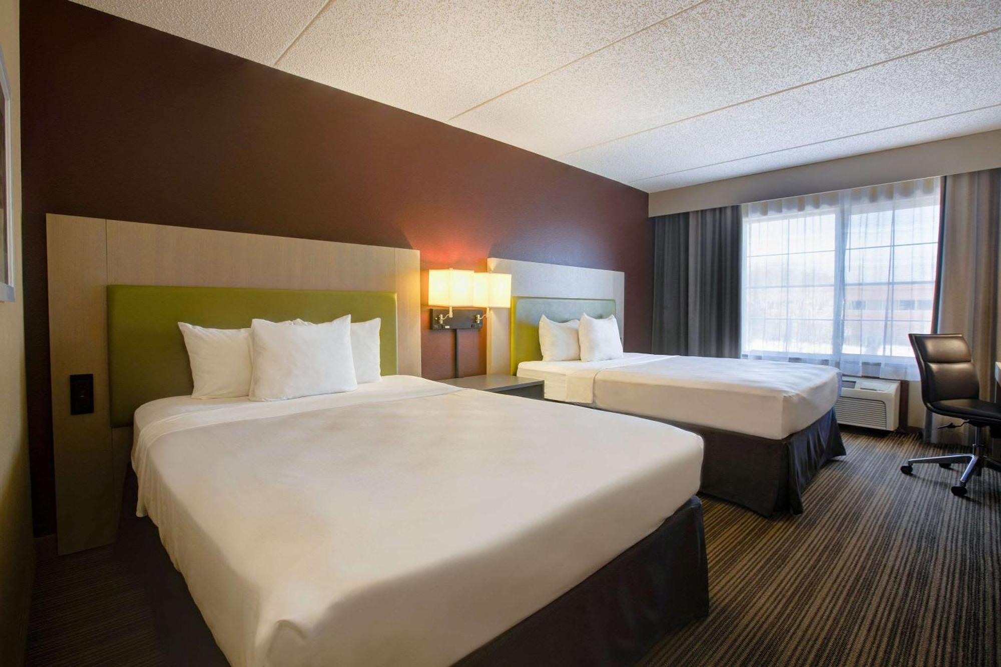 Comfort Inn & Suites St Paul Northeast Vadnais Heights Dış mekan fotoğraf