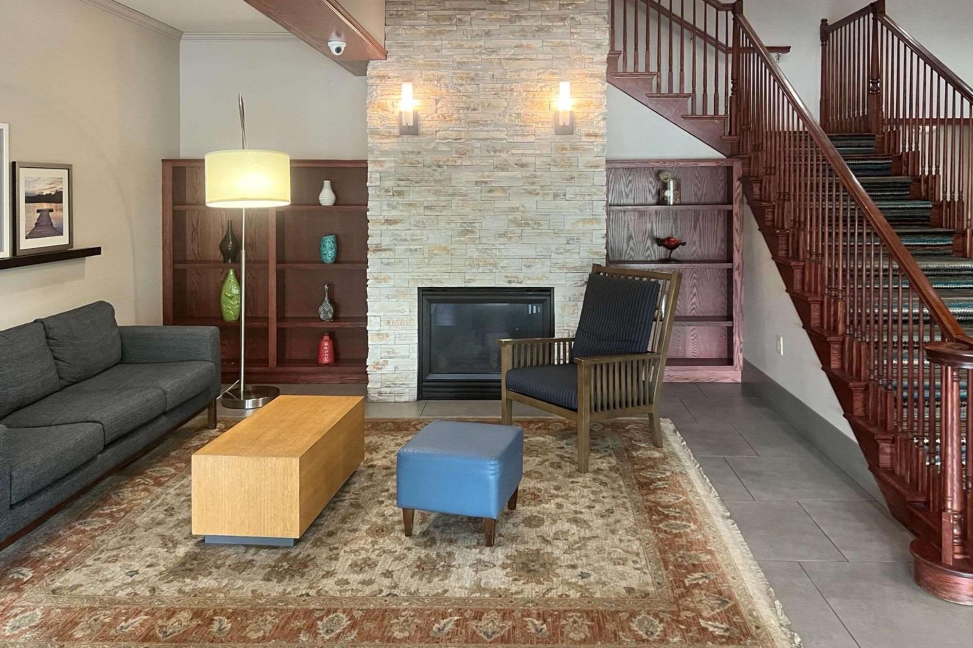 Comfort Inn & Suites St Paul Northeast Vadnais Heights Dış mekan fotoğraf
